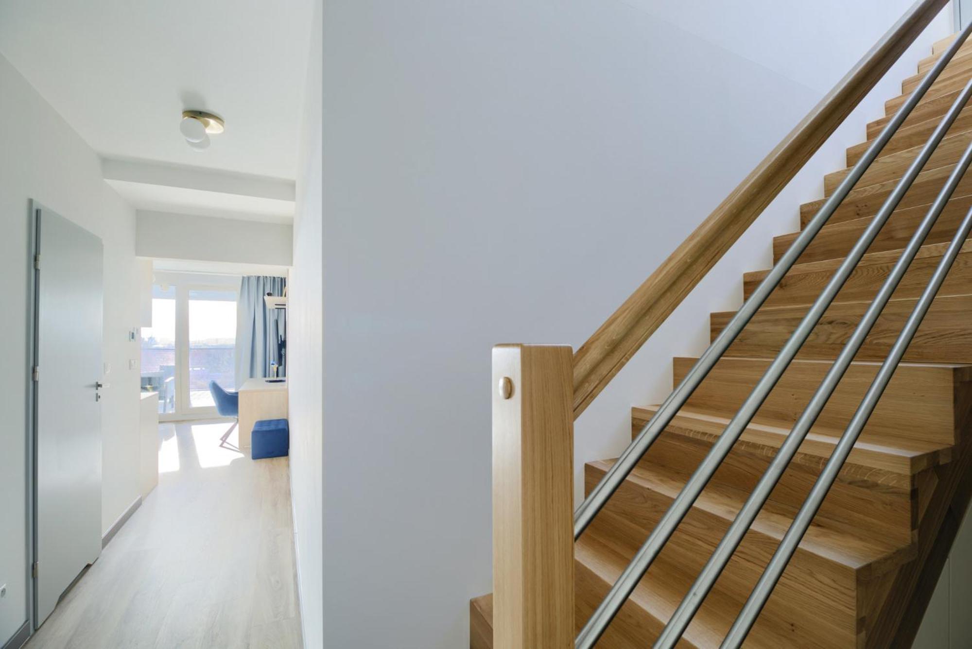 Aboutartapartments - Otynska 4 *